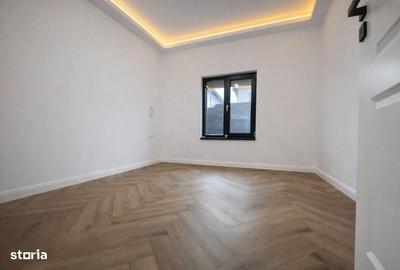 Casă cu 4 camere în Valea Adâncă - 9