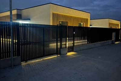 Casă individuală cu 4 camere cu Canalizare în Tunari - 19