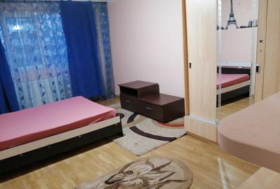 Garsonieră decomandată în Central - 1