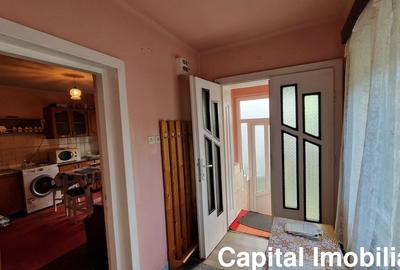 Casă cu 2 camere cu Canalizare în Central - 3