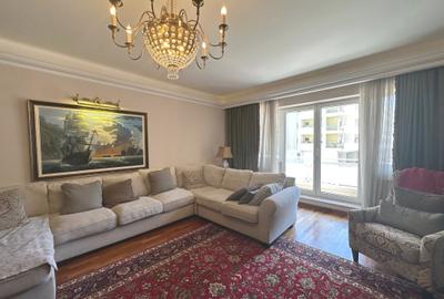 Apartament cu 4 camere semidecomandat, mobilat în Șoseaua Nordului