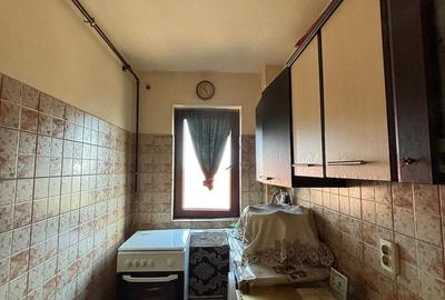 Apartament cu 2 camere semidecomandat în Lehliu - 6