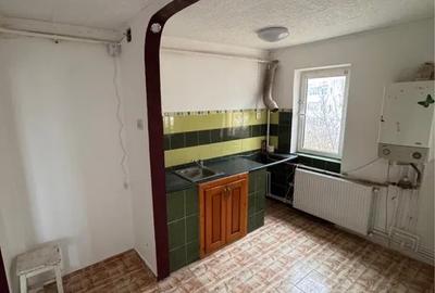 Apartament cu 2 camere în Micro 14 - 4
