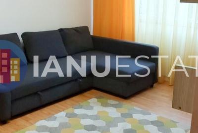 Apartament cu 3 camere decomandat în Titan