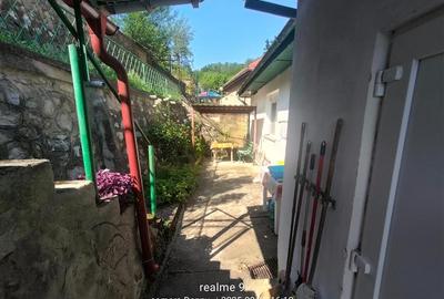 Casă individuală cu 5 camere cu Teren 300 Mp în Muncitoresc - 8