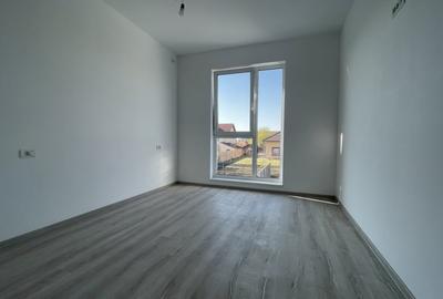 Duplex cu 5 camere cu Canalizare în Dumbrăvița - 7