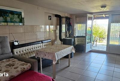 Casă cu 3 camere cu Teren 700 Mp în Micești - 4