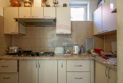 Casa cu potential, 3 dormitoare, zona linistita - Strada Pandurilor - 7