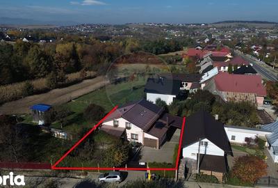 Casă cu 6 camere cu Garaj în Voitinel - 14