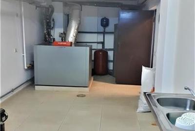 LANGA PTA DOROBANTI, VILA 1998, 650 MP,  GARAJ DUBLU! - 21