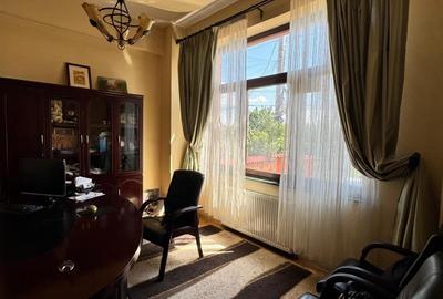 Casă cu 7 camere cu Canalizare în Pipera - 9