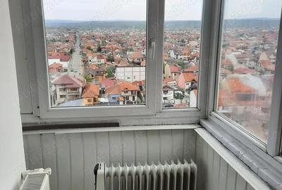 Apartament cu 3 camere decomandat în Central - 9
