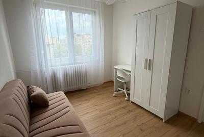 Apartament cu 3 camere decomandat în Central - 4