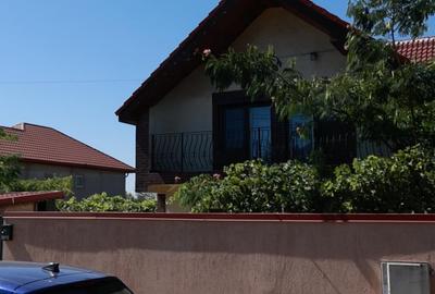 Casa spatioasa cu livada si teren 1.000 mp - Lumina, la 15 min de Constanta - 16