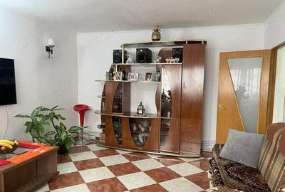 Apartament cu 4 camere decomandat, mobilat în Vitan - 8