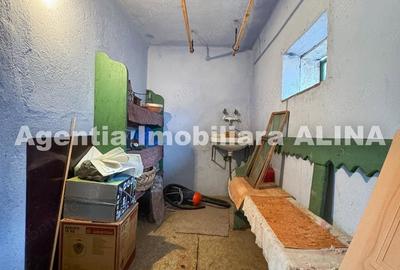 Casă cu 4 camere cu Teren 3851 Mp în Șoimuș - 10
