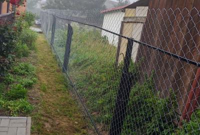 Casă cu 4 camere în Central - 1