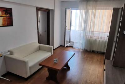 Apartament cu 3 camere semidecomandat în Central - 7