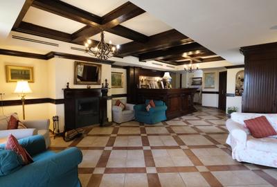 Vanzare hotel in zona superba de munte cu priveliste incredibila din camere - 27