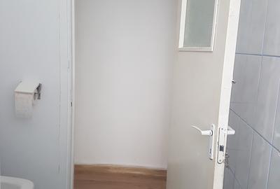 Apartament doua camere, decomandat, balcon mare, CT, sud estic, beci, lift nou - 6