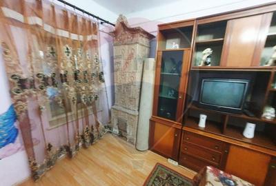 Apartament 2 camere in Casa / Vila de vanzare str. Campia Islaz - 2