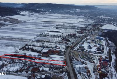 Teren de 2533 mp, în Tigveni - 7