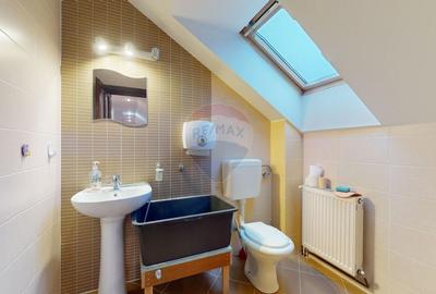 Spatiu pentru birou sau activitate usoara - 2 camere + terasa Spatiu pentru birou sau activitate usoara - 2 camere + terasa - 6