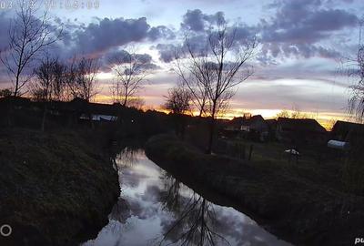 Casă cu 4 camere în Ineu - 4