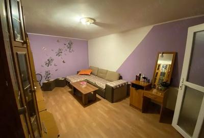 Casă cu 5 camere cu Teren 224 Mp în Giurgiului - 2