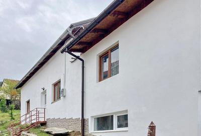 Casă individuală cu 4 camere cu Canalizare în Cernatu - 2