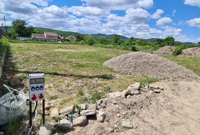 Teren de 1000 mp, în Exterior Vest