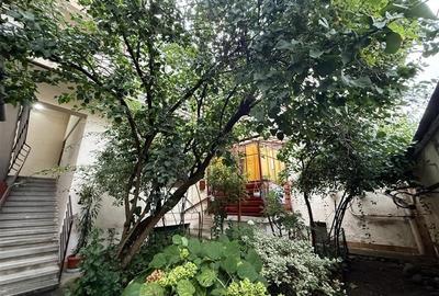 Apartament cu 3 camere semidecomandat în Central - 4