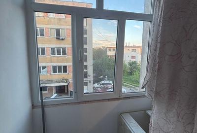 Garsonieră semidecomandată în Urechești - 2