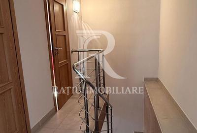 Casă cu 3 camere cu Teren 200 Mp în Central - 11