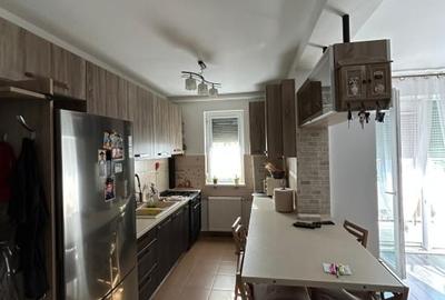 Apartament cu 2 camere semidecomandat, mobilat în Giroc - 1