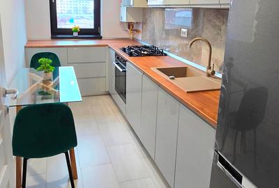 Apartament cu 2 camere decomandat, mobilat în Dacia - 14