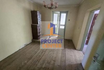 Casă cu 4 camere cu Teren 1416 Mp în Leordeni - 6