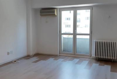 Garsoniera spatioasa, Stirbei Voda, Berzei, stradal, etaj 2/8, pentru locuit - 4