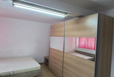 Garsonieră decomandată în Central - 6