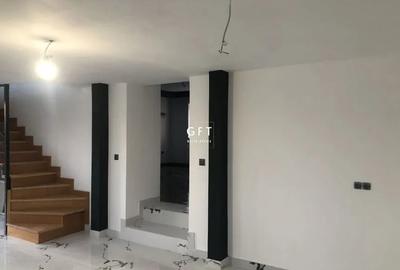 Casă cu 4 camere cu Teren 300 Mp în Unirea - 4