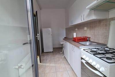 Garsonieră decomandată în Sebastian - 3