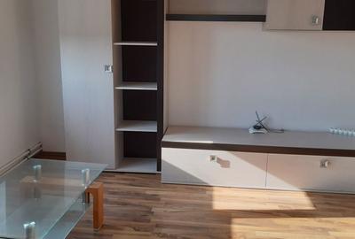 Apartament cu 2 camere semidecomandat în Central - 4