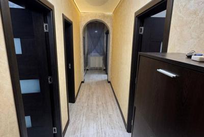 Apartament cu 3 camere decomandat în Parcul Carol - 6