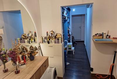 Rahova - Margeanului,decomandat, an c-tie 1986, 68 mp.,etaj 3/8 - 10