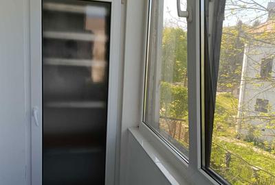 Apartament cu 3 camere decomandat în Central - 2