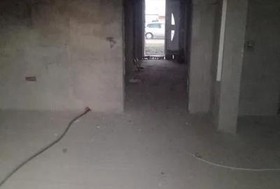 Casă cu 5 camere cu Teren 1000 Mp în Peciu Nou - 7