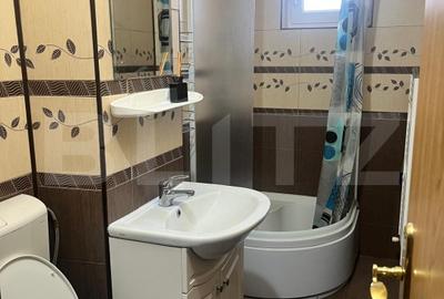 Apartament cu 2 camere, 50 mp, etaj 1, zona Decebal - 9