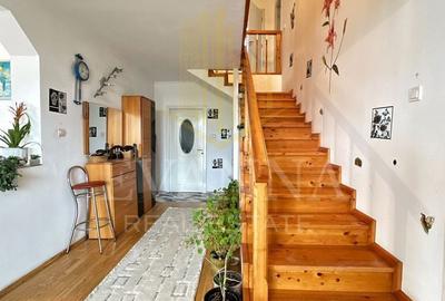 Casă cu 4 camere în Săbișa - 16