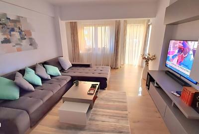 Apartament cu 2 camere decomandat în Tractorul - 2