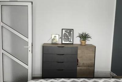 Apartament cu 2 camere decomandat în Central - 2